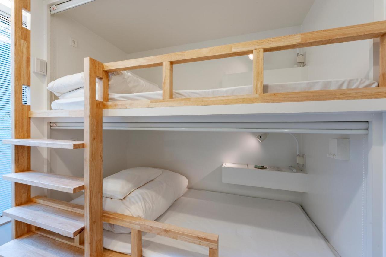 Plat Hostel Keikyu Haneda Home Токіо Екстер'єр фото