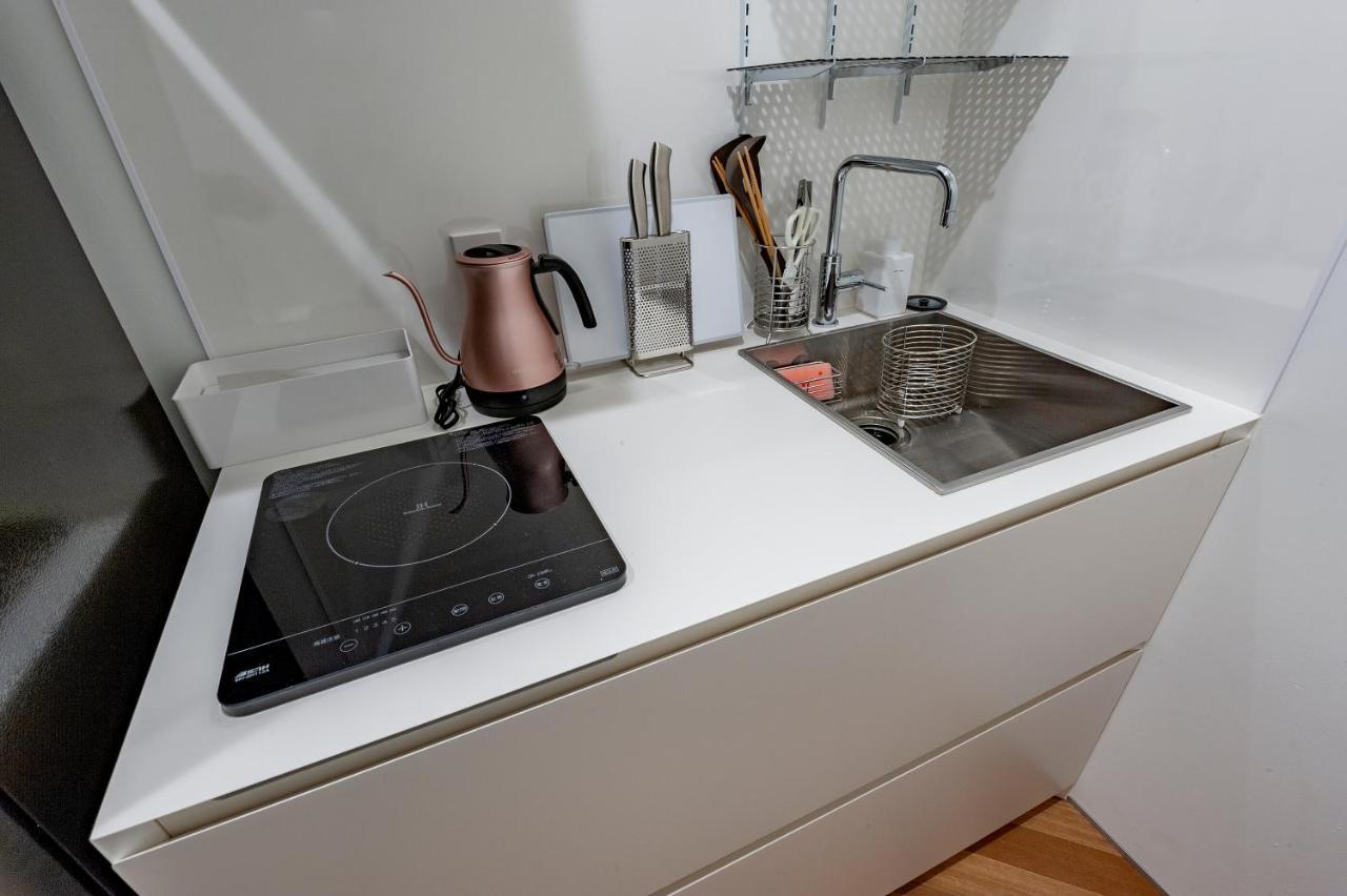 Plat Hostel Keikyu Haneda Home Токіо Екстер'єр фото